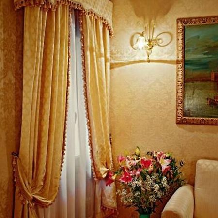 Guest House La Chicca Venecia Exterior foto